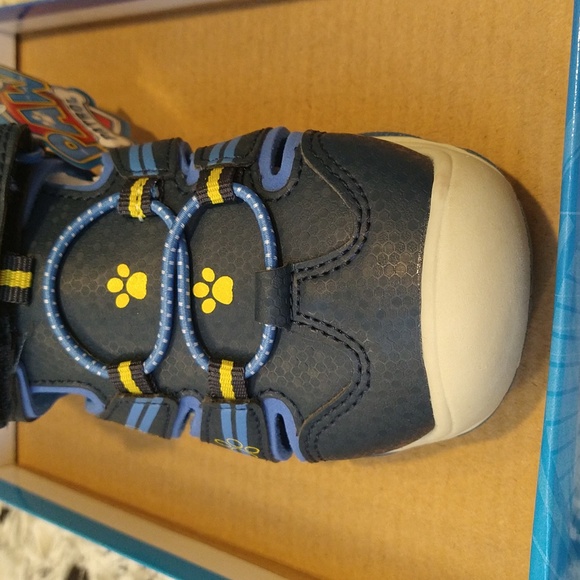 Paw Patrol Other - *NEW IN BOX* Paw Patrol Shoes by Nickelodeon with blue flashing lights, size 11